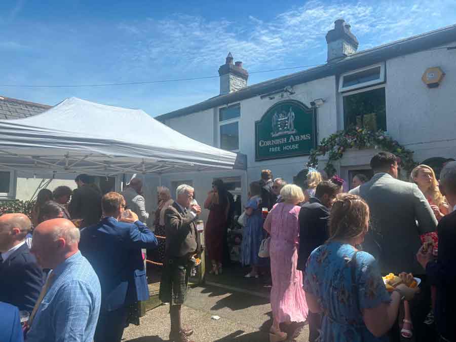 The Cornish Arms Frogpool Cornwall, the perfect place to gather with your family and friends for drinks and nibbles before your special occasion.